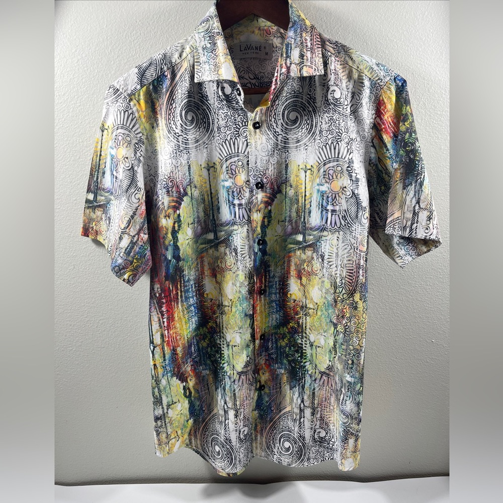 Lavane New York Mens Button Down Shirt Medium Casual Abstract Graphic